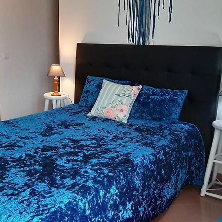 Sagres Sunny Room With Private Bathroom 300M From The Beach Bagian luar foto