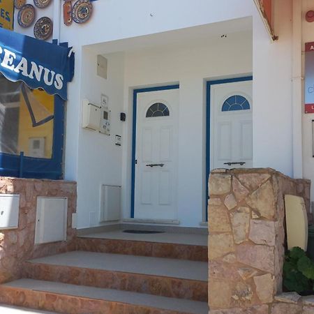 Sagres Sunny Room With Private Bathroom 300M From The Beach Bagian luar foto