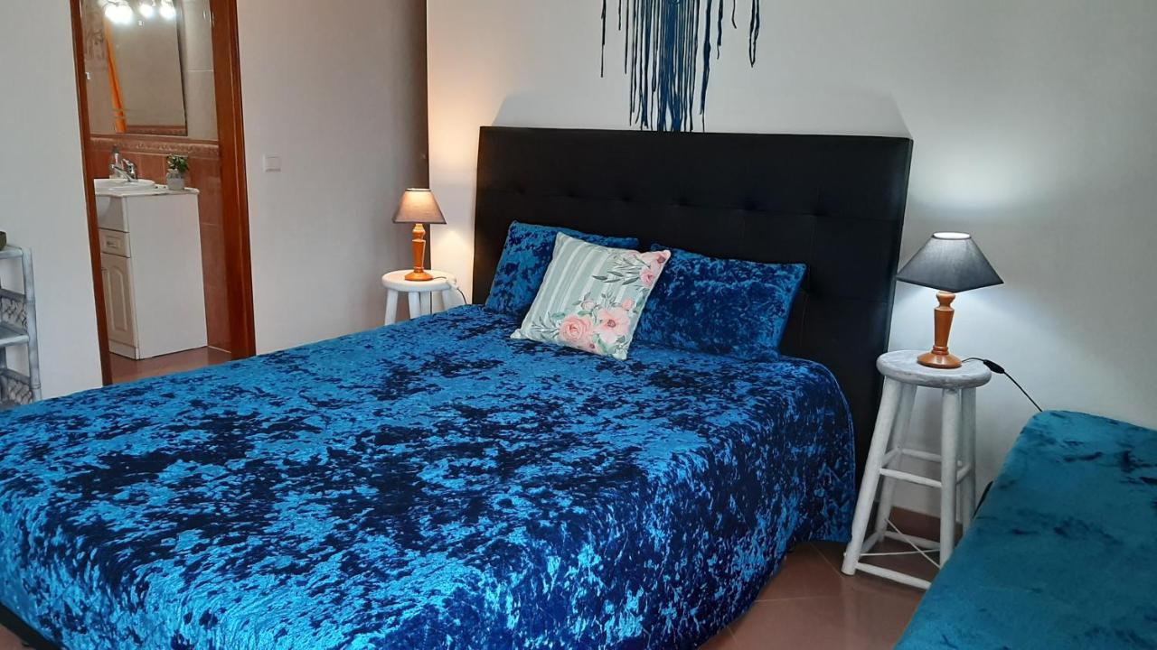 Sagres Sunny Room With Private Bathroom 300M From The Beach Bagian luar foto