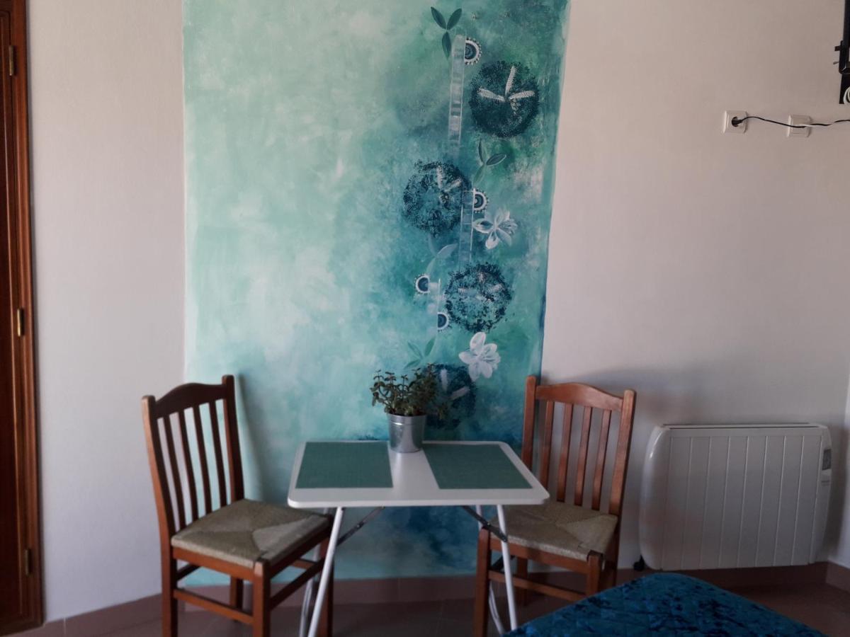 Sagres Sunny Room With Private Bathroom 300M From The Beach Bagian luar foto