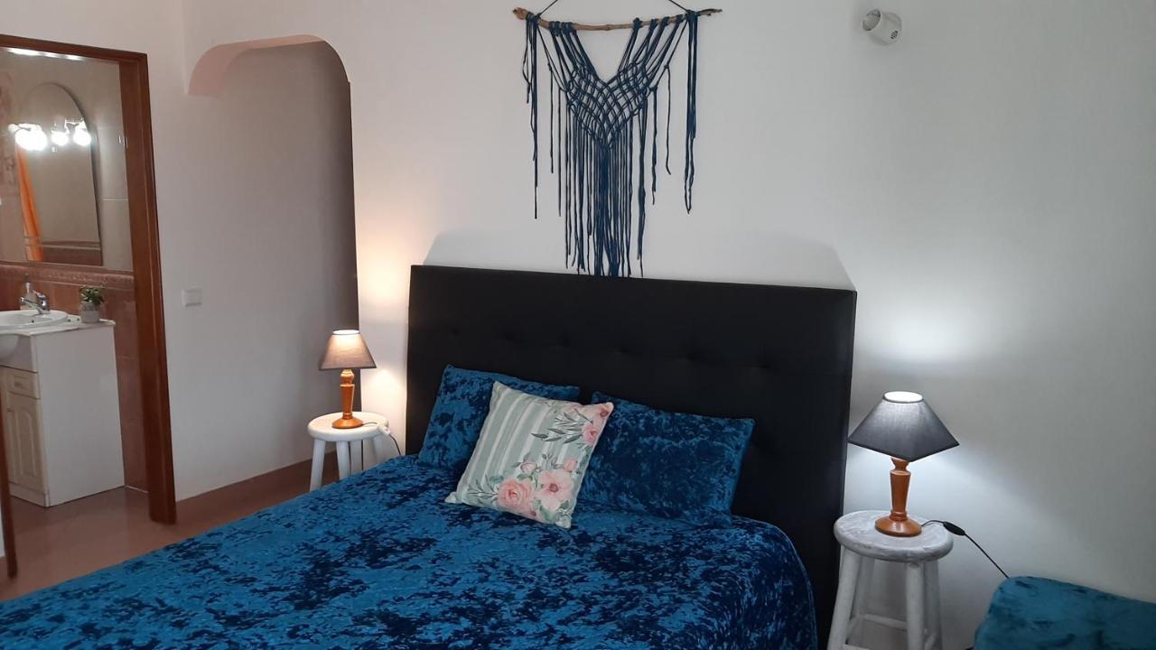 Sagres Sunny Room With Private Bathroom 300M From The Beach Bagian luar foto