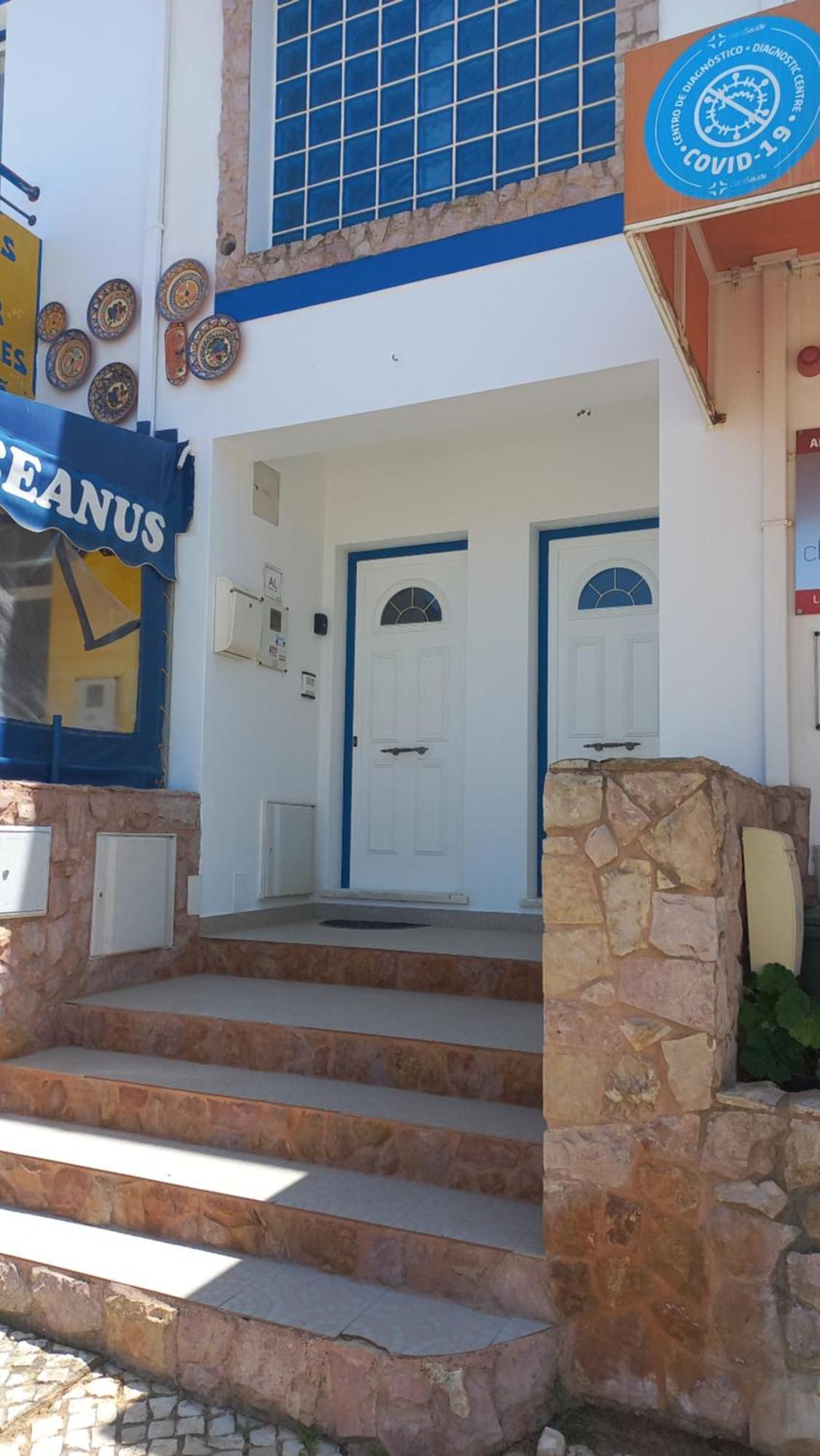 Sagres Sunny Room With Private Bathroom 300M From The Beach Bagian luar foto