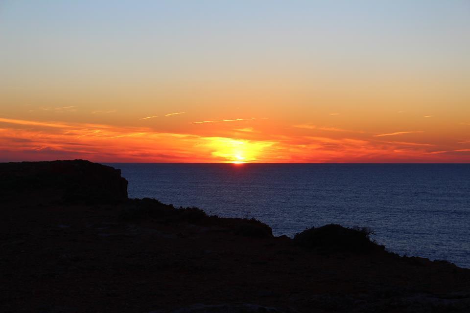 Sagres Sunny Room With Private Bathroom 300M From The Beach Bagian luar foto